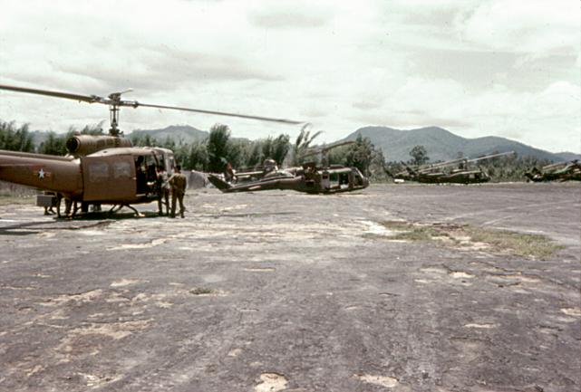H Trp Ship Shot Down At Dak To Ii 