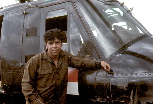 Sp4 Garcia Crew Chief With Bullet Hole 